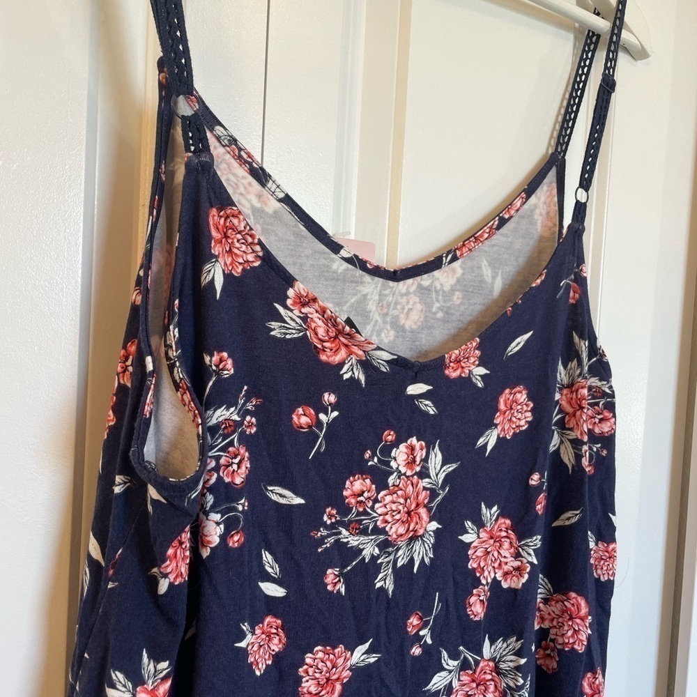 Torrid Floral Tank Top - Picture 5 of 10